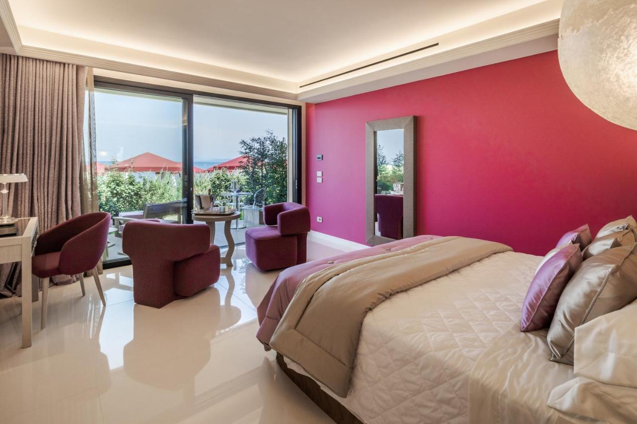 Cala Beach Resort Пунта-Ала Экстерьер фото